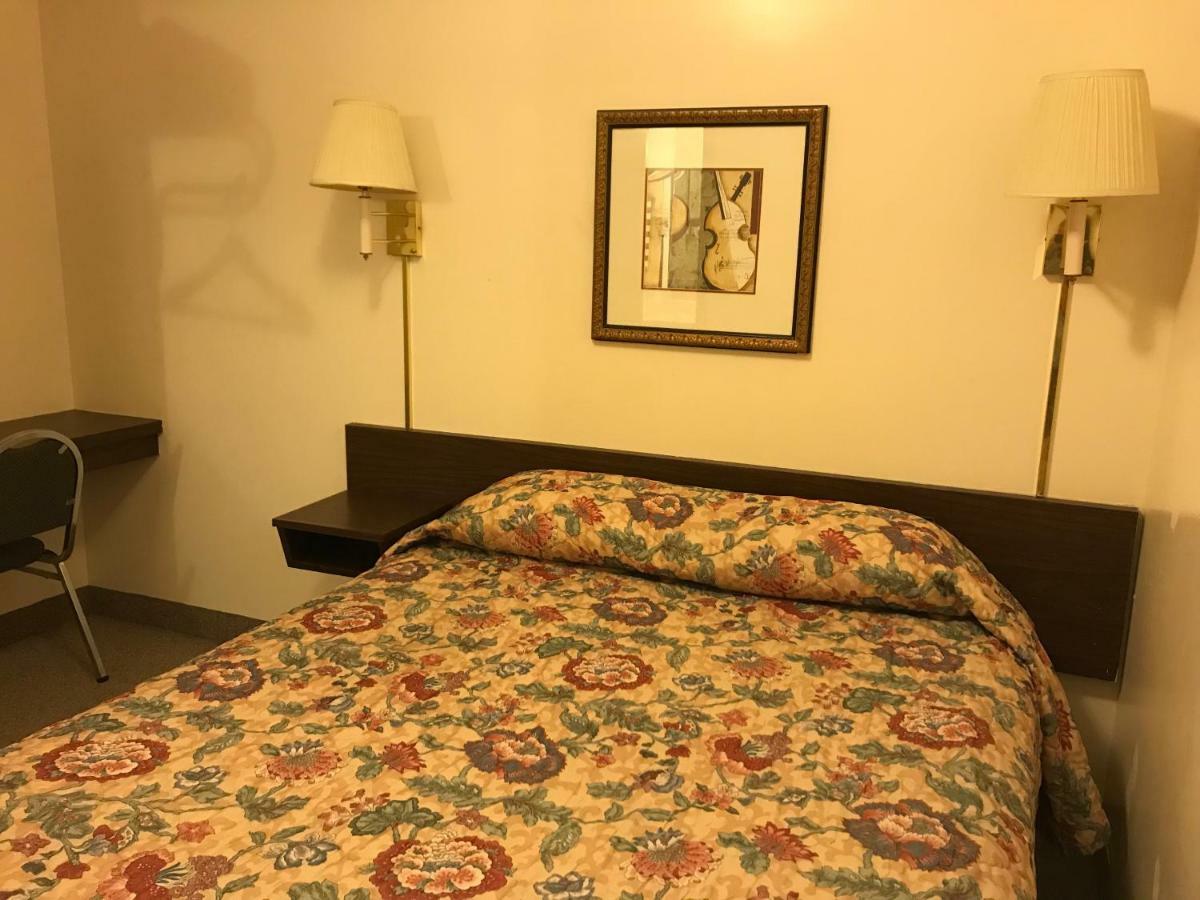 Motel Grand Чадрон Экстерьер фото